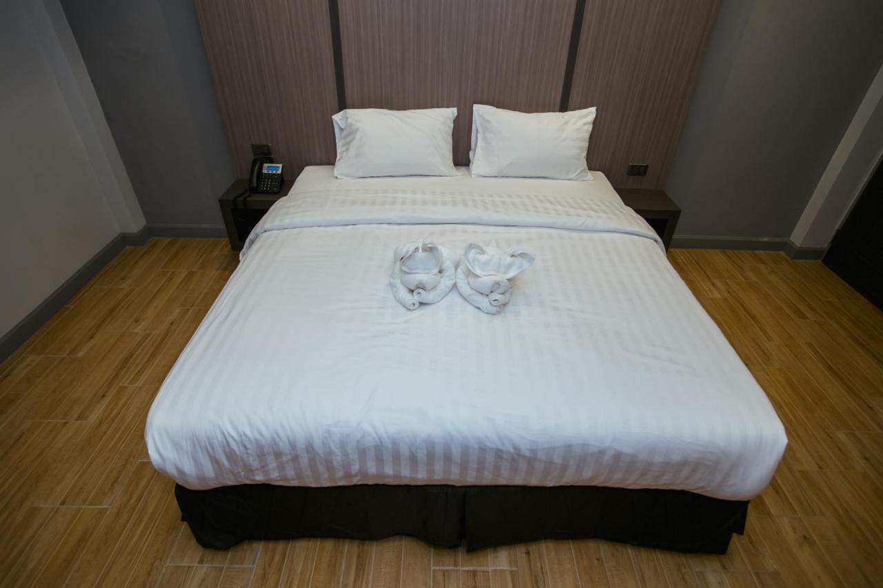 The Bed Hotel Roi Et Exterior photo